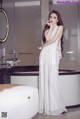 TouTiao 2017-09-22: Model Wa Ya (瓦娅) (20 pictures)