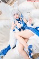 Coser @ Momoko 葵 葵: 信 浓 礼服 (30 photos)